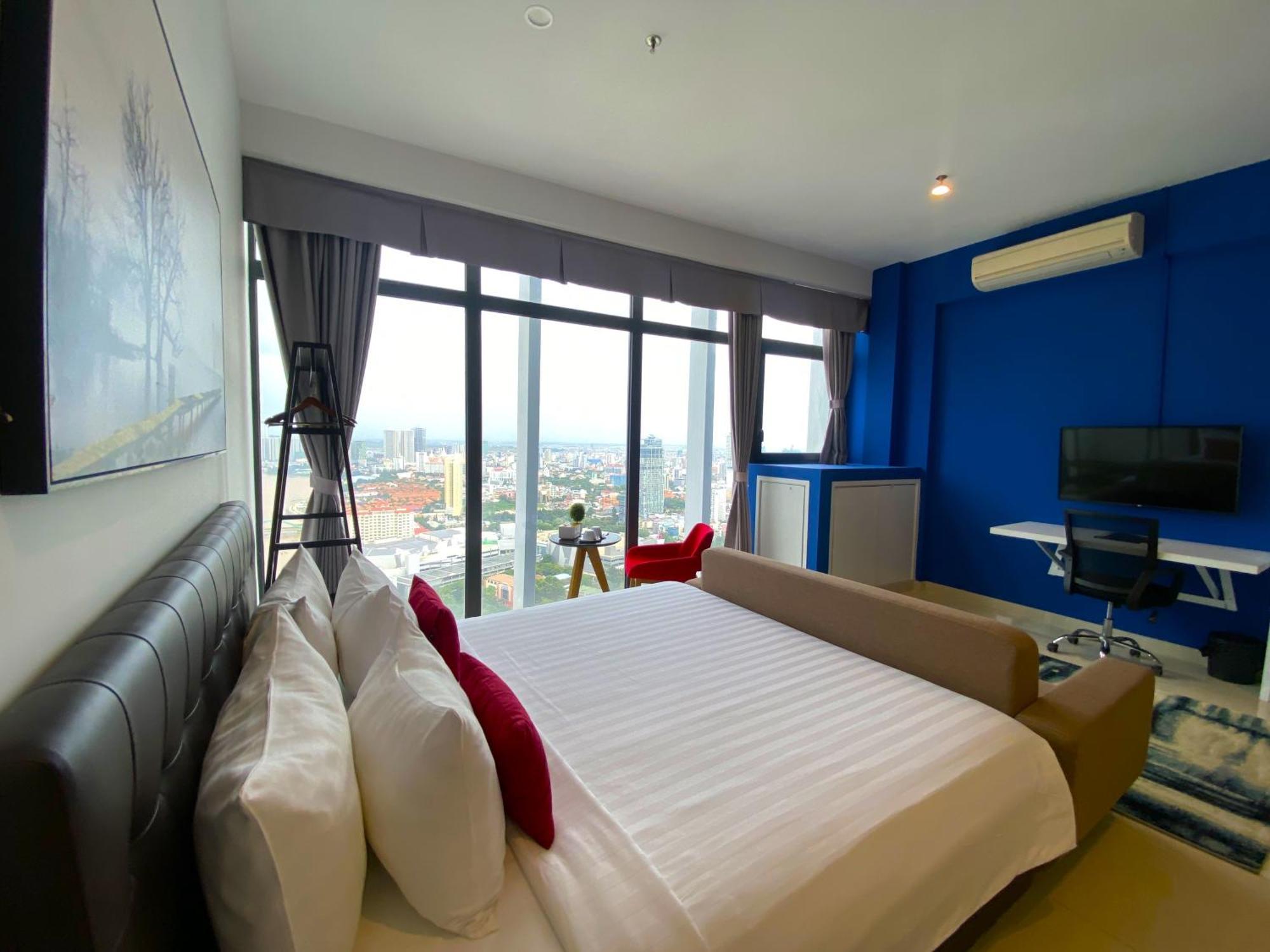 Hotel The Bridge Club Phnom Penh Exterior foto